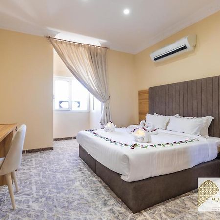 Lavent Park Hotel Suites Jiddah Esterno foto