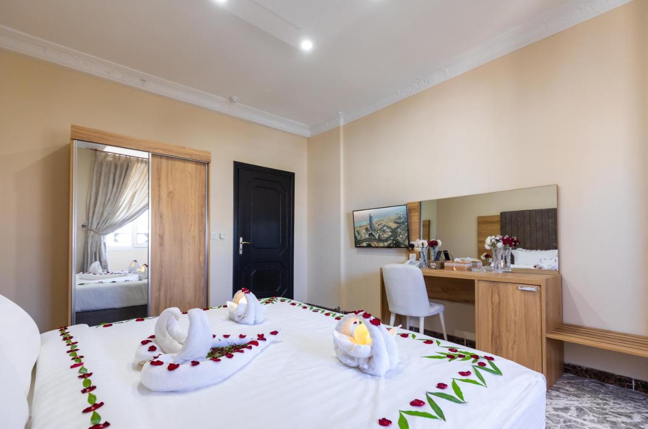 Lavent Park Hotel Suites Jiddah Esterno foto