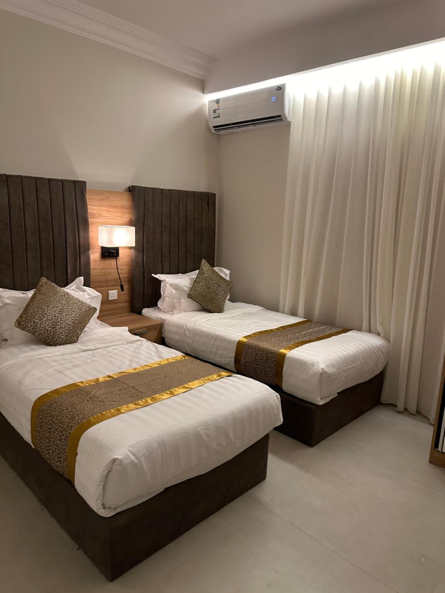 Lavent Park Hotel Suites Jiddah Esterno foto